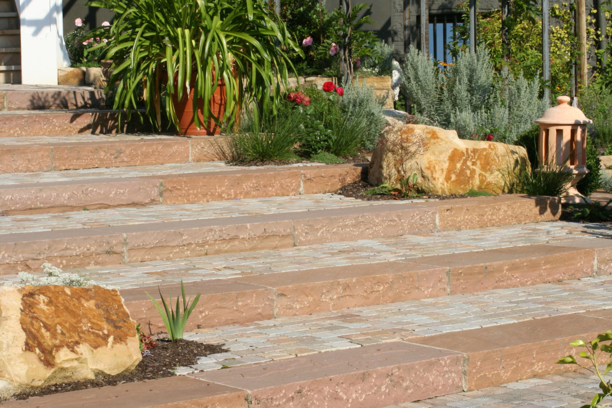 Treppe aus Natursteinen