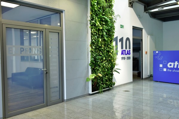 Vertikalbegrünung Firma Atlas in Dortmund