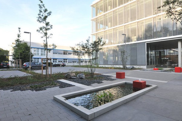 Außenanlagen - Johnson & Johnson Campus, Neuss