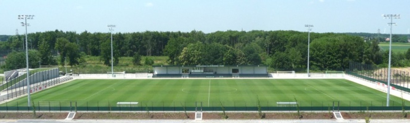 Neubau Naturrasenplatz und Soccerfeld - Borussia Mönchengladbach