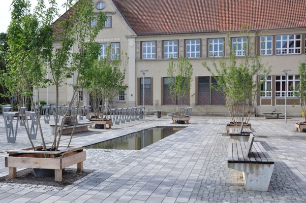 Wasserbecken auf dem Marktplatz in Bünde