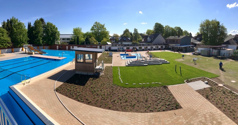 Außenanlagen im Freibad Tostedt