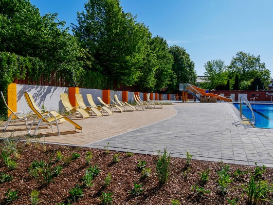 Außenanlagen im Freibad Tostedt